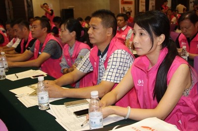 暖通巡展武汉站圆满落幕 森一科技为电采暖市场注入创新能量